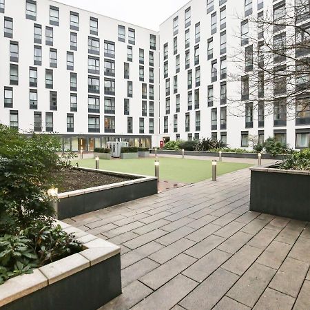 Sterling Court In Wembley Лондон Екстер'єр фото