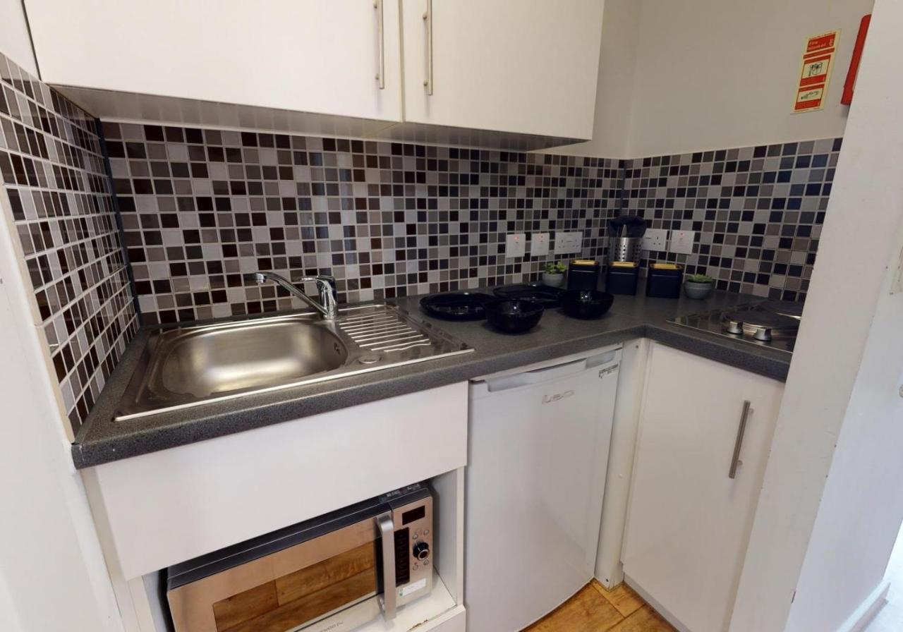 Sterling Court In Wembley Лондон Екстер'єр фото