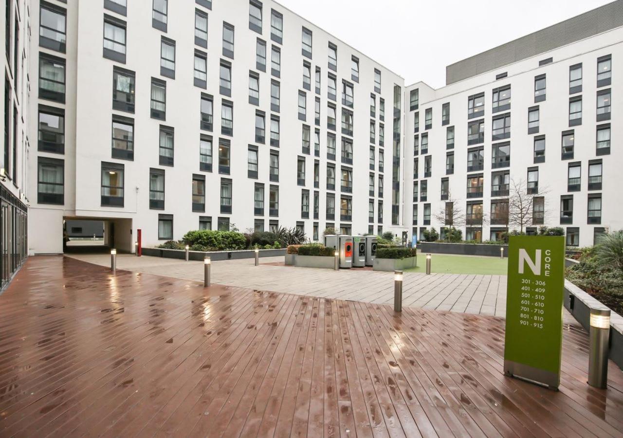 Апартаменти Sterling Court In Wembley Лондон Екстер'єр фото